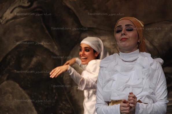 من از سگ بودن خود چیزهای زیادی فهمیده بودم