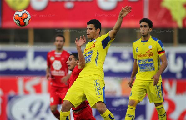 دیدارتیم‌های  پرسپولیس و نفت تهران
