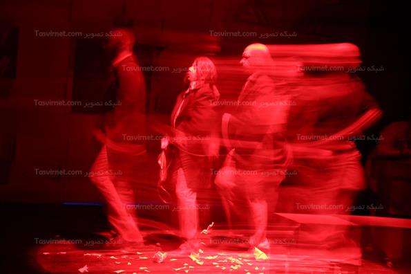 نمایش بداهه گویی