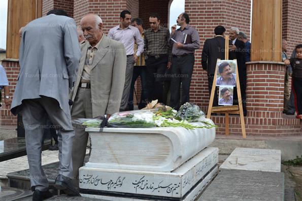 گلباران آرامگاه شیون فومنی