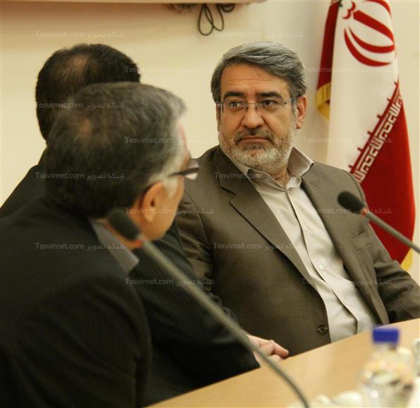 نشست مشترک هیات رئیسه اتاق بازرگانی با وزیر کشور