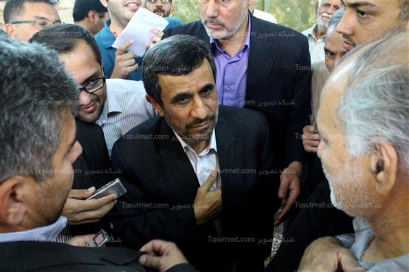 مراسم تقدیر از محمود احمدی نژاد