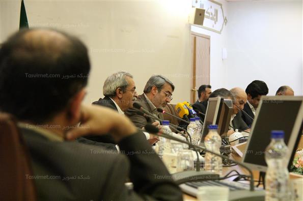 نشست مشترک هیات رئیسه اتاق بازرگانی با وزیر کشور