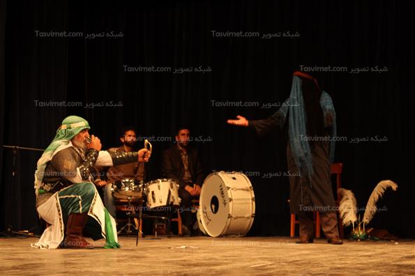 تعزیه خوانی خورشید بر سر نیزه