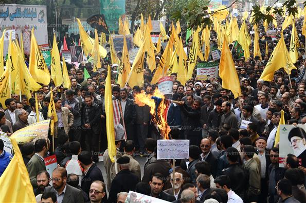 راهپیمایی یوم الله 13 آبان