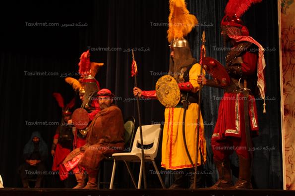 تعزیه خوانی خورشید بر سر نیزه