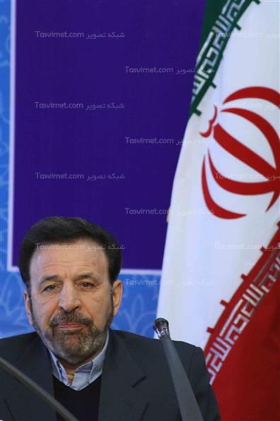 محمود واعظی