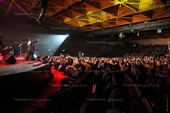 کنسرت موسیقی محسن یگانه