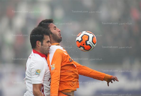 دیدار تیم های فوتبال سایپا و تراکتورسازی