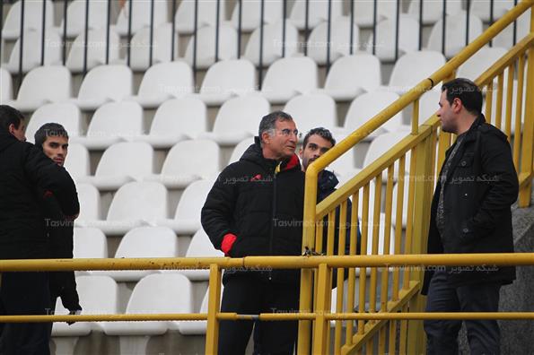 دیدار تیم های فوتبال سایپا و تراکتورسازی