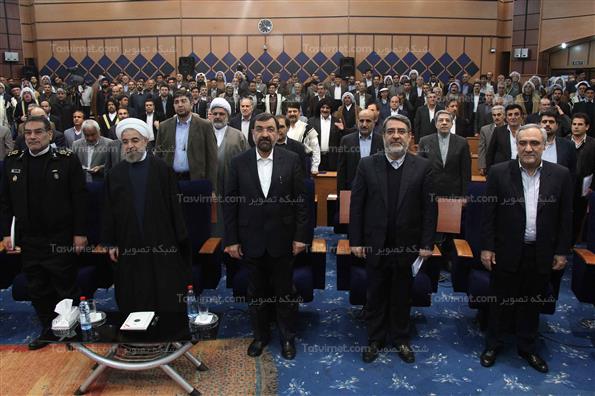 دیدار رئیس جمهور با سران عشایر استان خوزستان