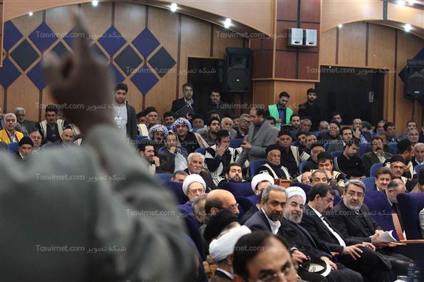 دیدار رئیس جمهور با سران عشایر استان خوزستان