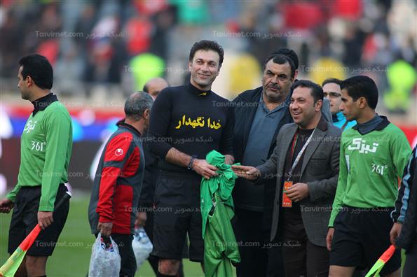 دیدار تیم های فوتبال استقلال و پرسپولیس