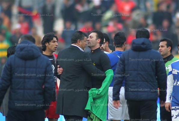 دیدار تیم های فوتبال استقلال و پرسپولیس