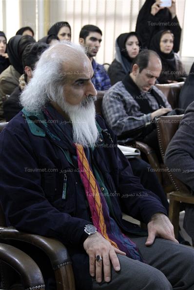 نشست محمدرضا صادق با دانشجویان دانشکده خبر