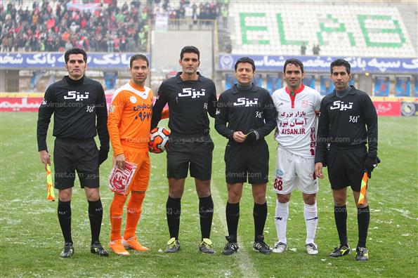 دیدار تیم های فوتبال سایپا و تراکتورسازی