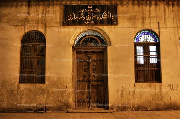 درب های چوبی قدیمی بوشهر