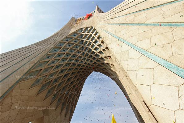 راهپیمایی 22 بهمن در تهران