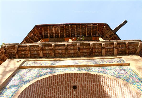 عمارت چهلستون