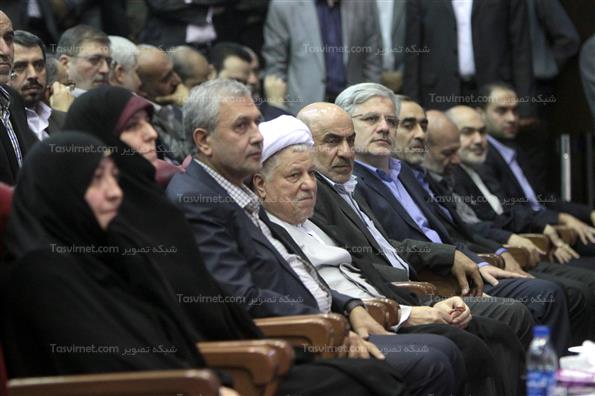 تقدیر از زنان کارگر و سرپرست خانوار