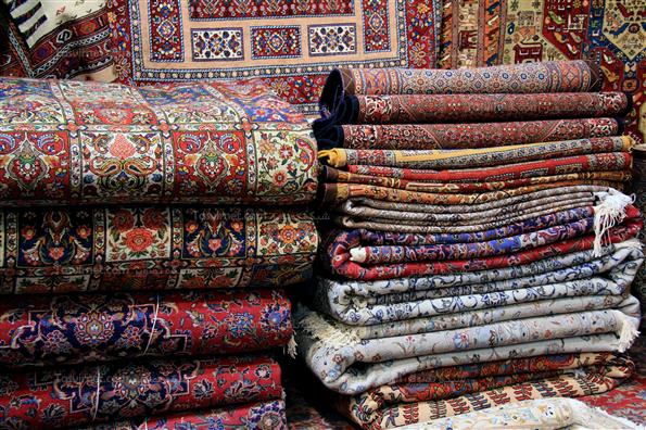 نخستین نمایشگاه فرش روستایی ایران