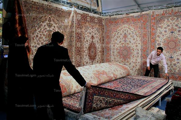 نخستین نمایشگاه فرش روستایی ایران