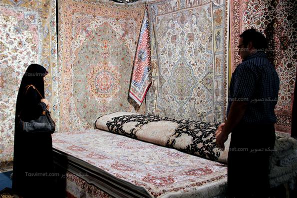 نخستین نمایشگاه فرش روستایی ایران