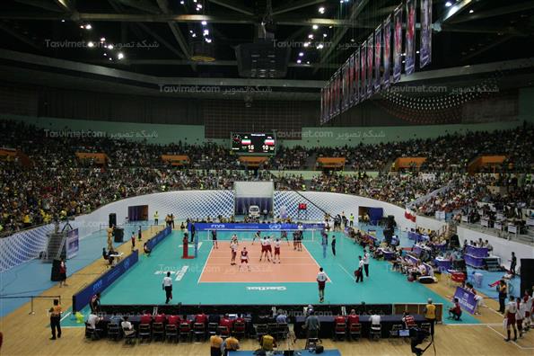 دیدار تیم های ملی والیبال ایران و لهستان