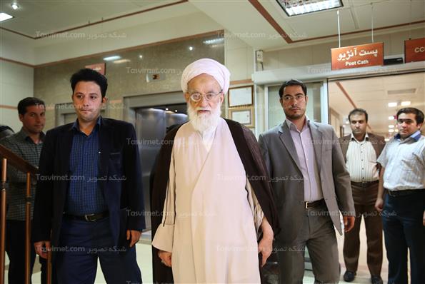 عیادت شخصیتهای کشوری از آیت الله مهدوی کنی