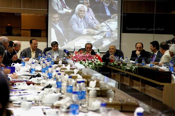 صبحانه کاری وزیر ارشاد با اعضای اتاق بازرگانی
