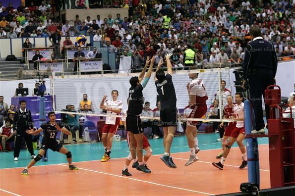 دیدار تیم های ملی والیبال ایران و لهستان