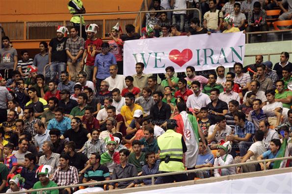 دیدار تیم های ملی والیبال ایران و لهستان