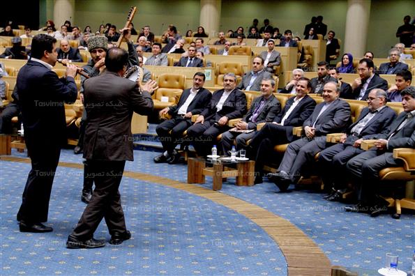 بزرگداشت روز جهانی صنایع دستی