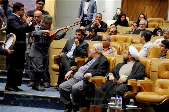 بزرگداشت روز جهانی صنایع دستی