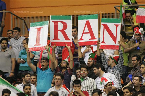 دیدار تیم های ملی والیبال ایران و لهستان