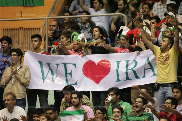 دیدار تیم های ملی والیبال ایران و لهستان