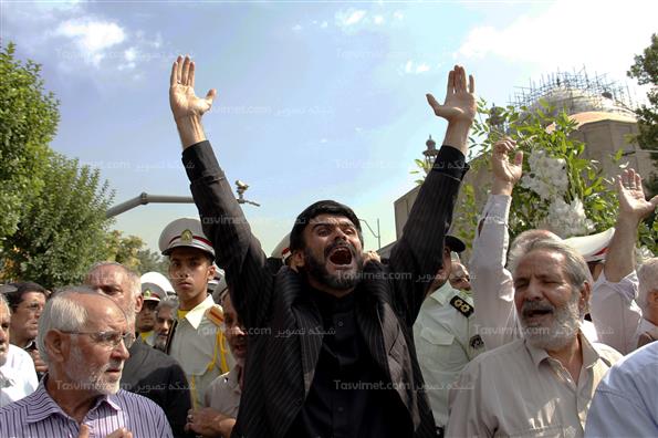 تشییع پیکر آیت الله محمدی گیلانی