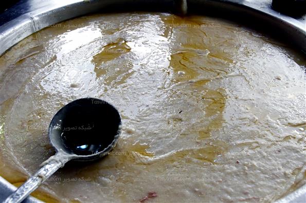 تهیه حلیم در ماه مبارک رمضان