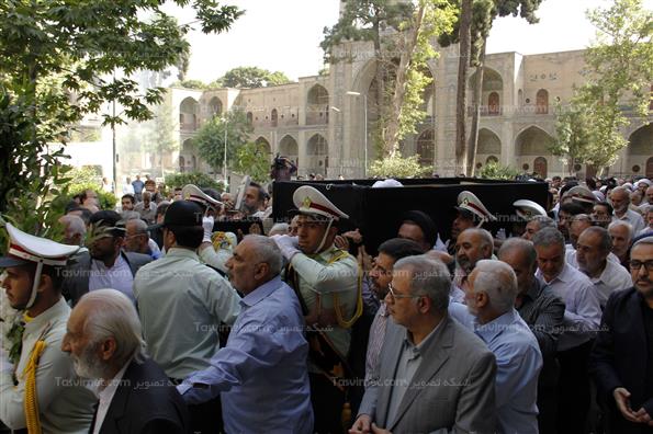 تشییع پیکر آیت الله محمدی گیلانی