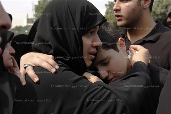 تشییع پیکر آیت الله محمدی گیلانی