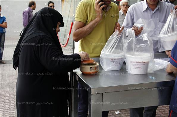 تهیه حلیم در ماه مبارک رمضان