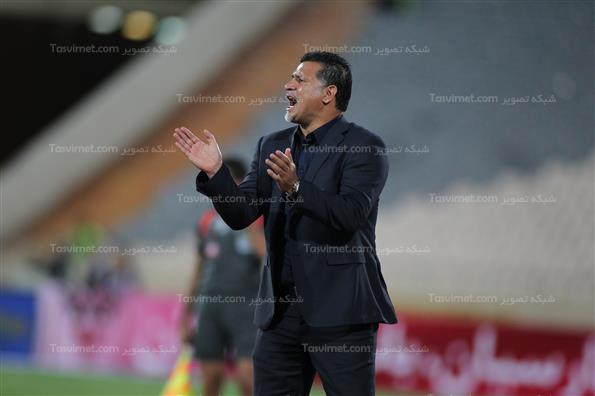 دیدار تیم های فوتبال پرسپولیس و پدیده