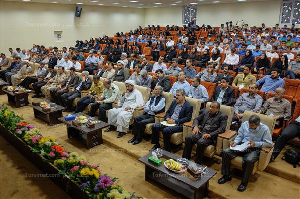نخستین همایش پیامدهای توسعه صنعت بر شهرستان کنگان