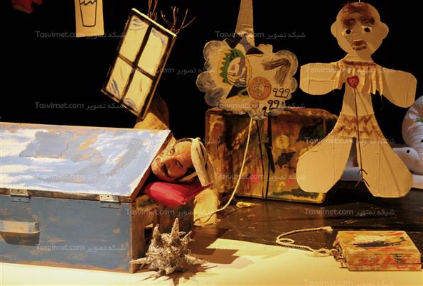 اجرای نمایش هذیان دونفره