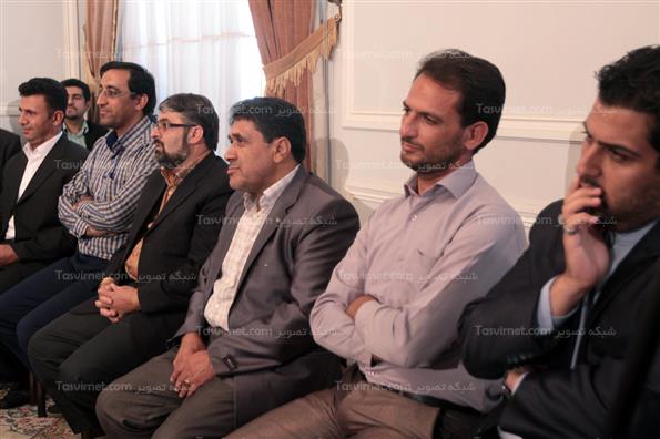 دیداراعضای ستاد یادواره ‌شهدای یزدل کاشان با هاشمی