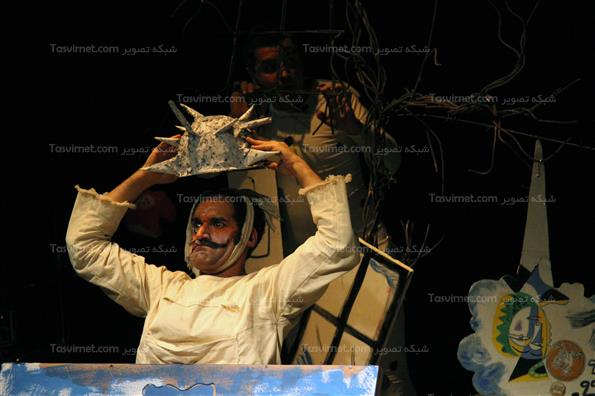 اجرای نمایش هذیان دونفره