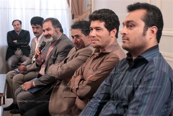 دیداراعضای ستاد یادواره ‌شهدای یزدل کاشان با هاشمی