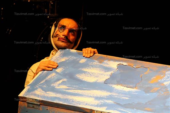 اجرای نمایش هذیان دونفره