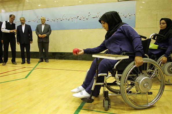 بازدید نهاوندیان از اردوهای جانبازان و معلولان