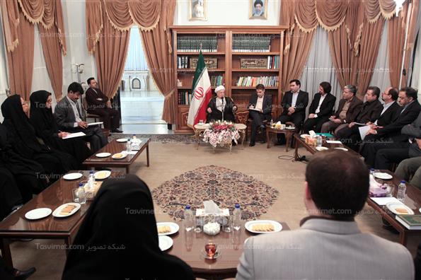 دیدار مسؤولین امور جوانان در وزارت ورزش با هاشمی